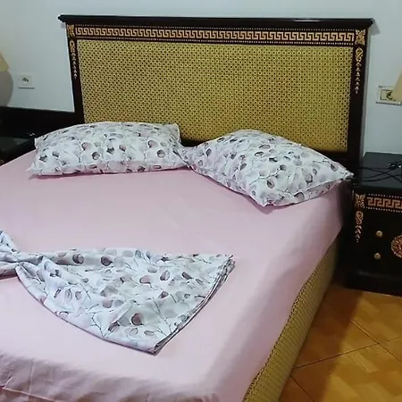 Apartment Di Gjovalin *