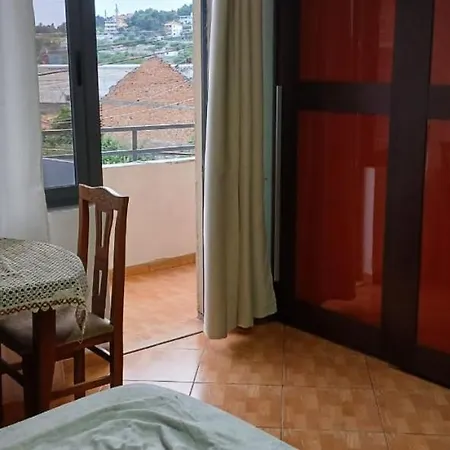 Apartamento Di Gjovalin