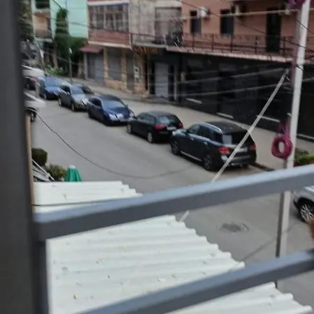 Di Gjovalin Apartamento Shëngjin